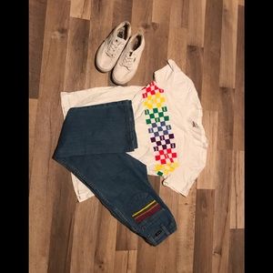 Wrangler Jeans Size 8 rainbow pattern pockets